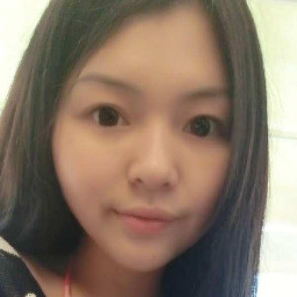清秀月饼的照片