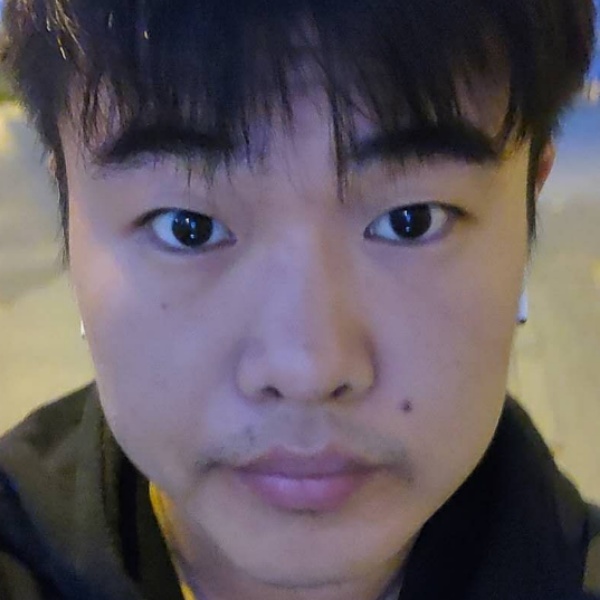 保温杯的内向的照片