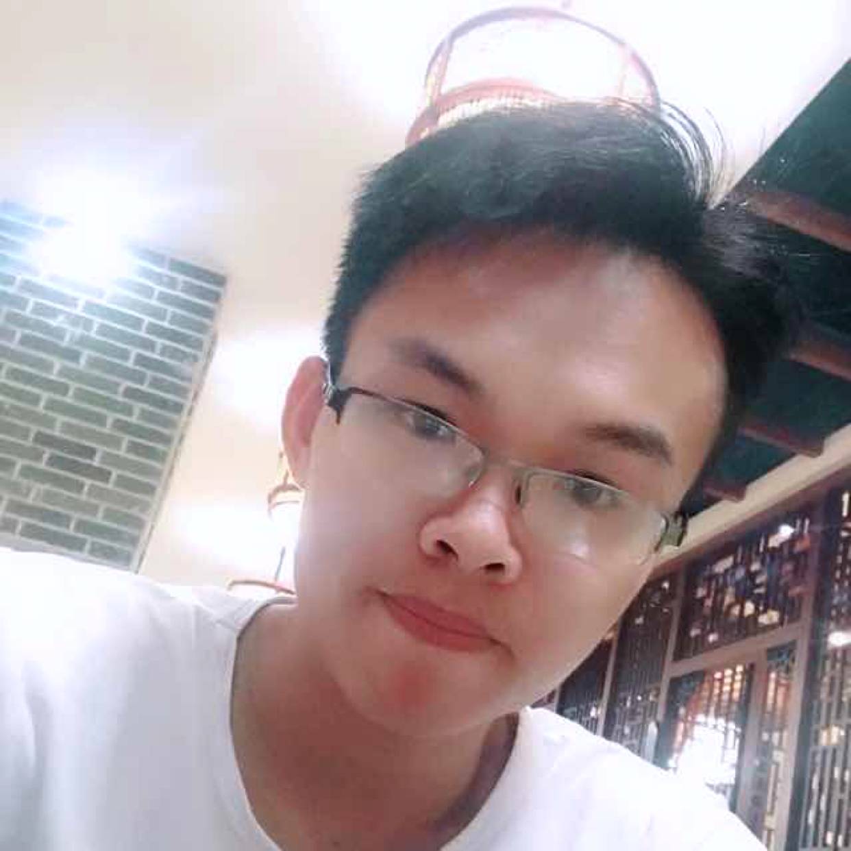 惠城电竞杨过的照片