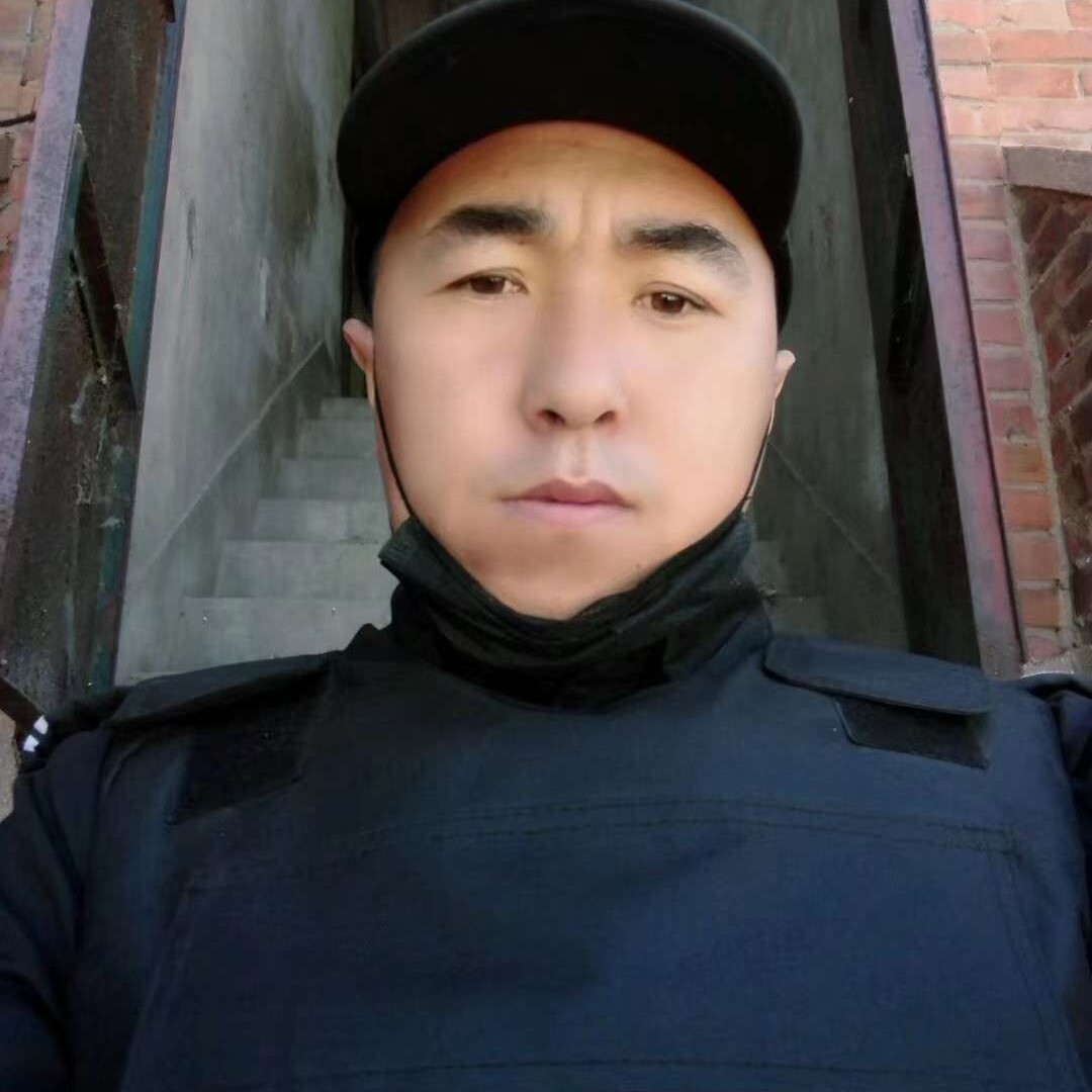 跳跳糖闻美满的照片