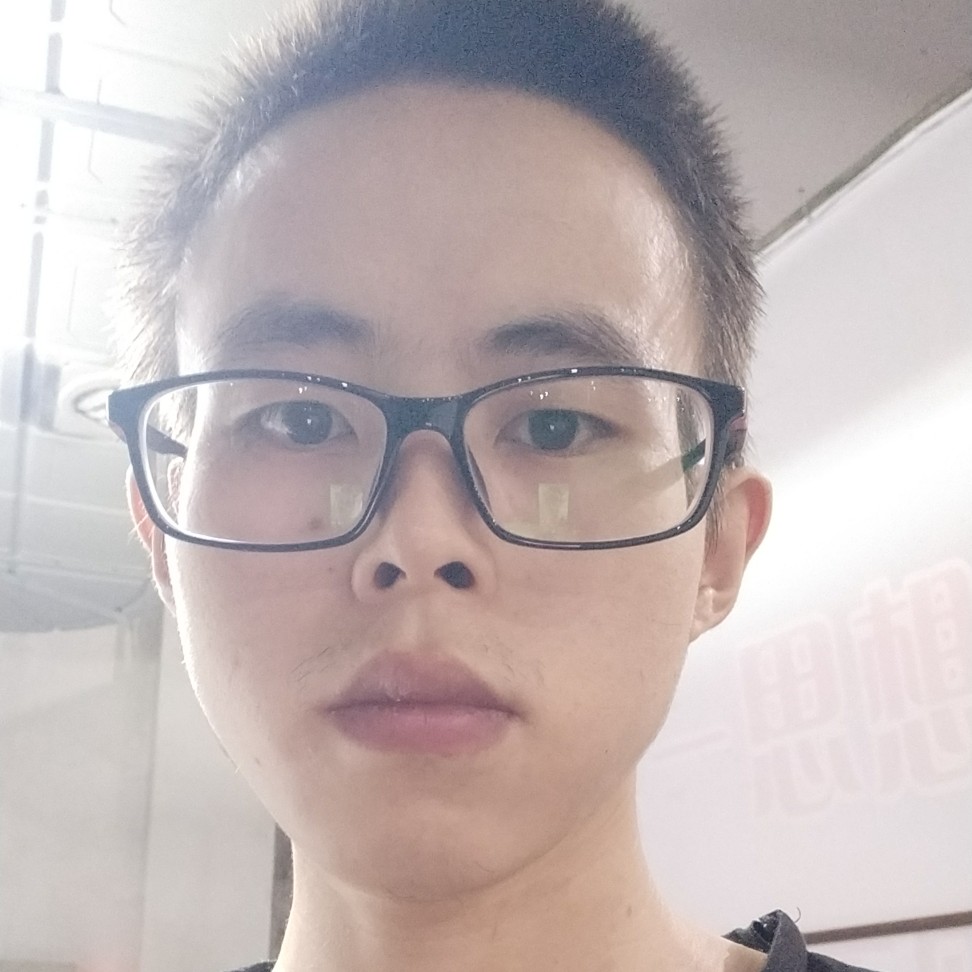 伶俐给棉花糖的照片