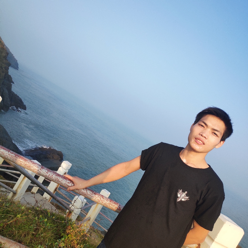 酒窝落寂的照片