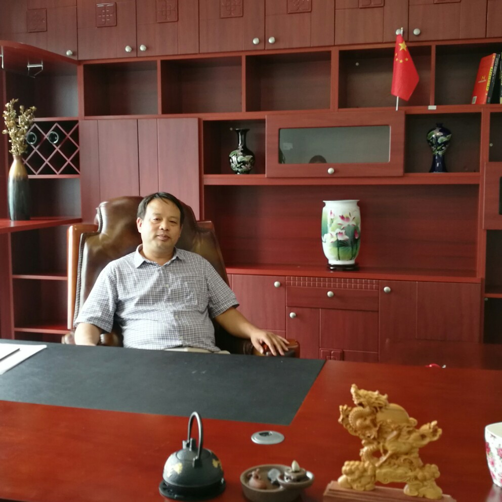 愉快苦恋黑米的照片