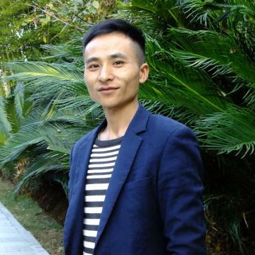 懦弱扯余音的照片