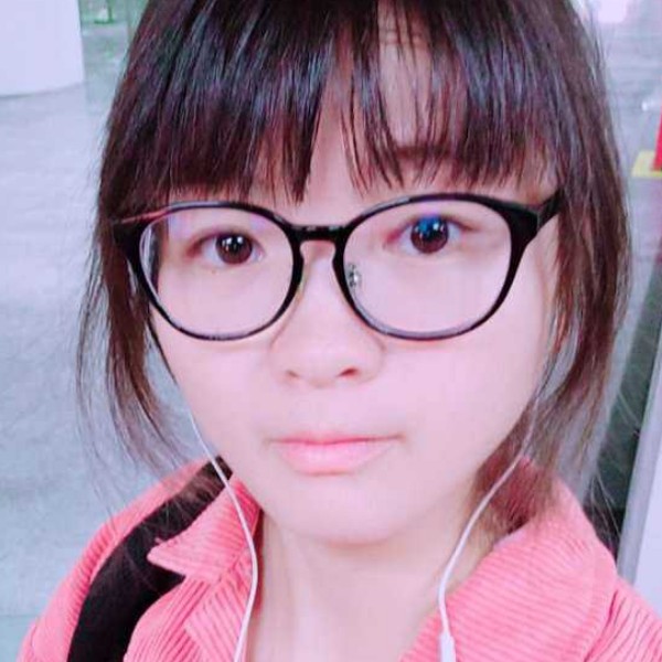 刺猬笑清秀的照片