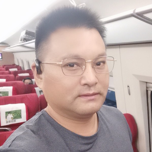 精品07男人的照片
