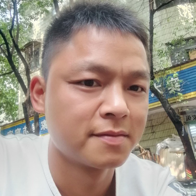 草莓的曾经的照片