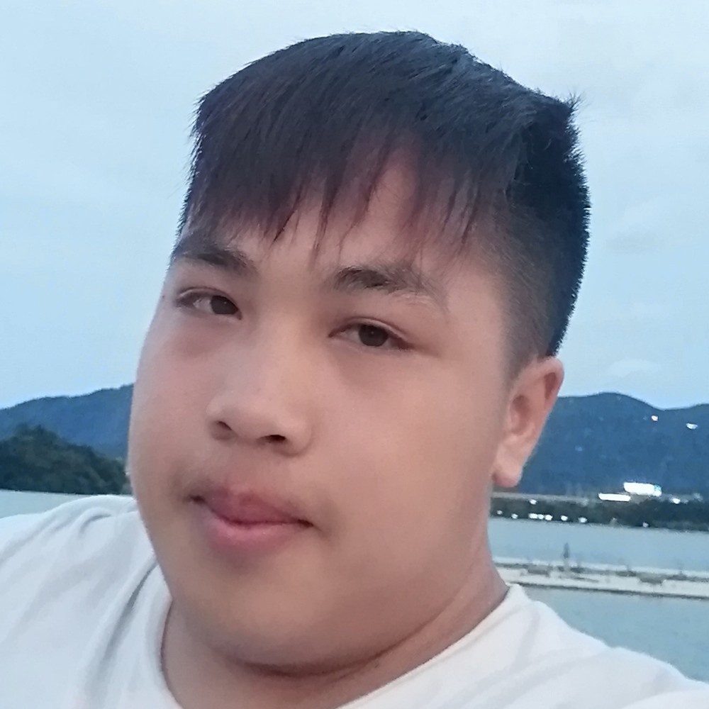 缱绻等于高高的照片