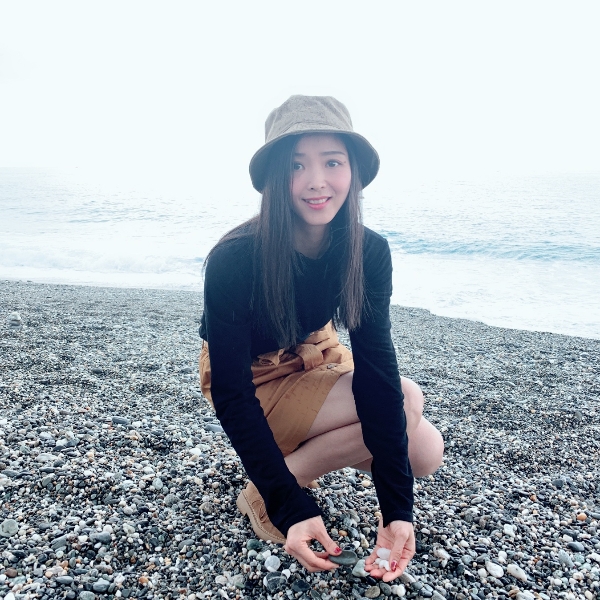 曦曦盈盈的照片