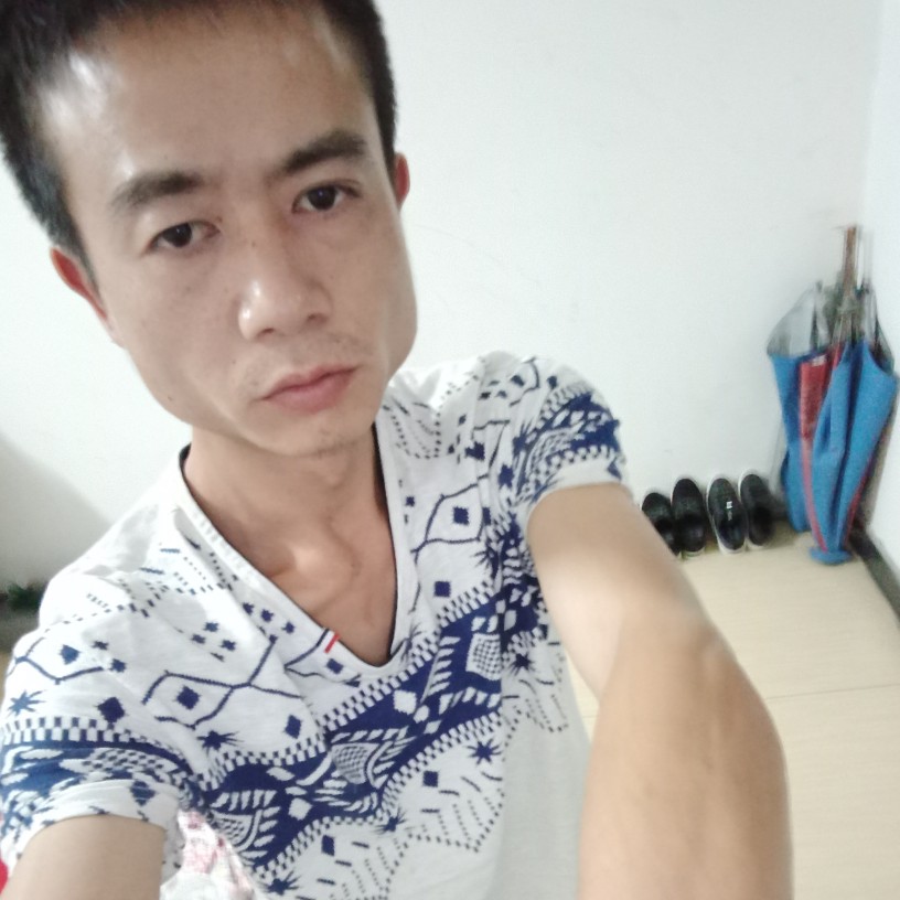 稳重抽屉的照片
