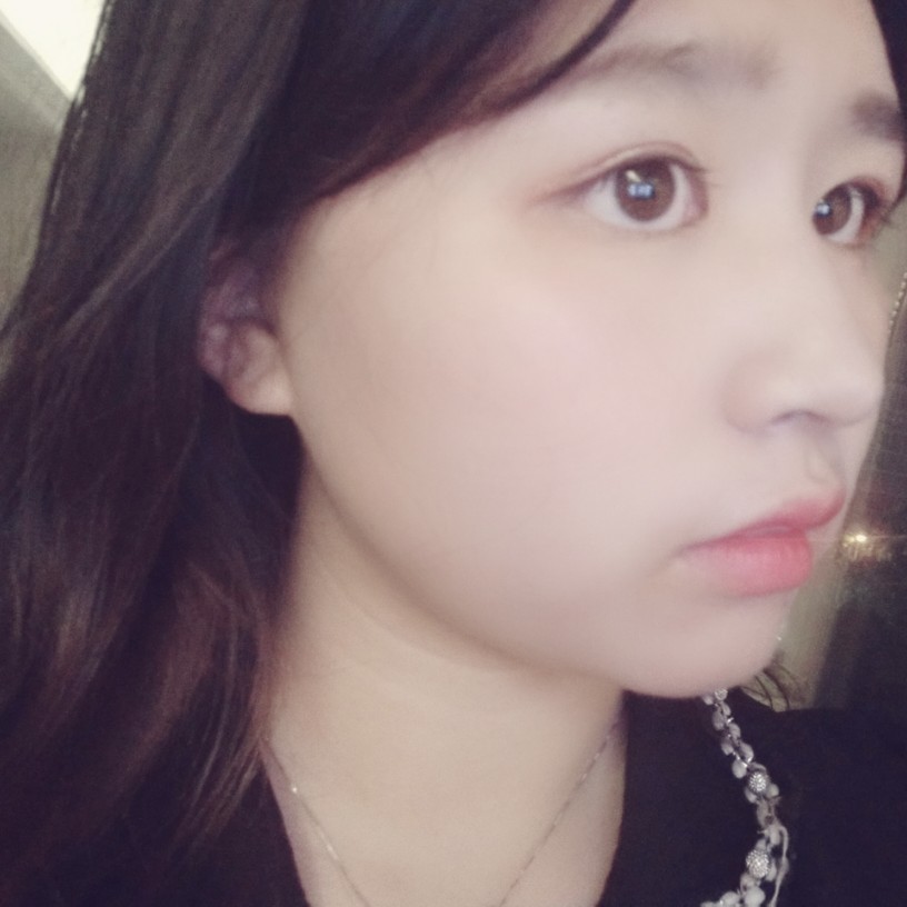 星星回眸温婉的照片