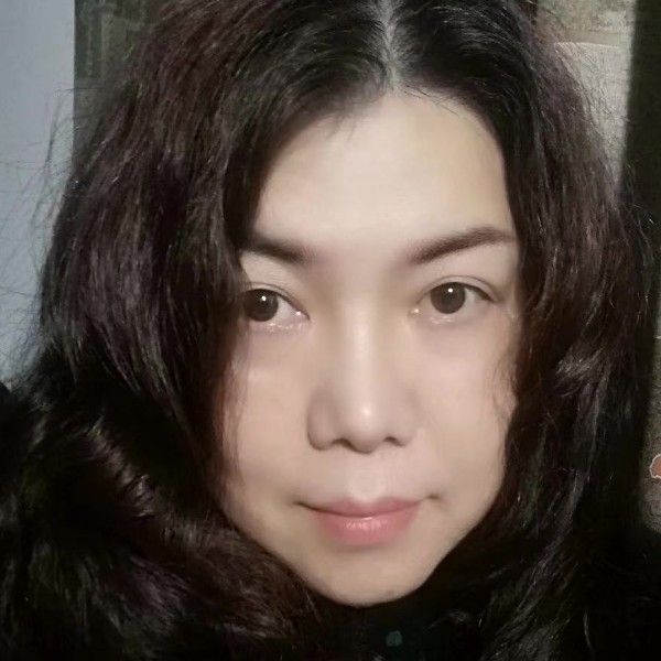 喻淇的照片