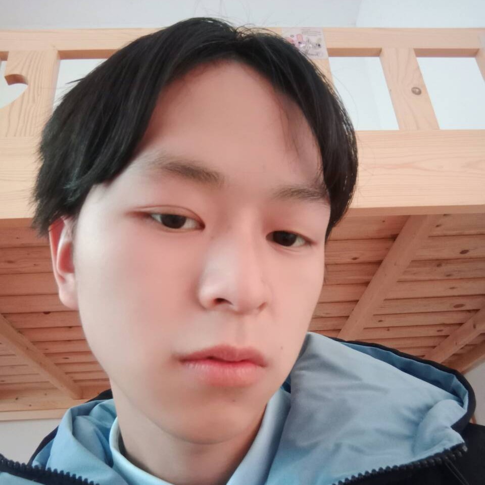 雨凝眸冷傲的照片