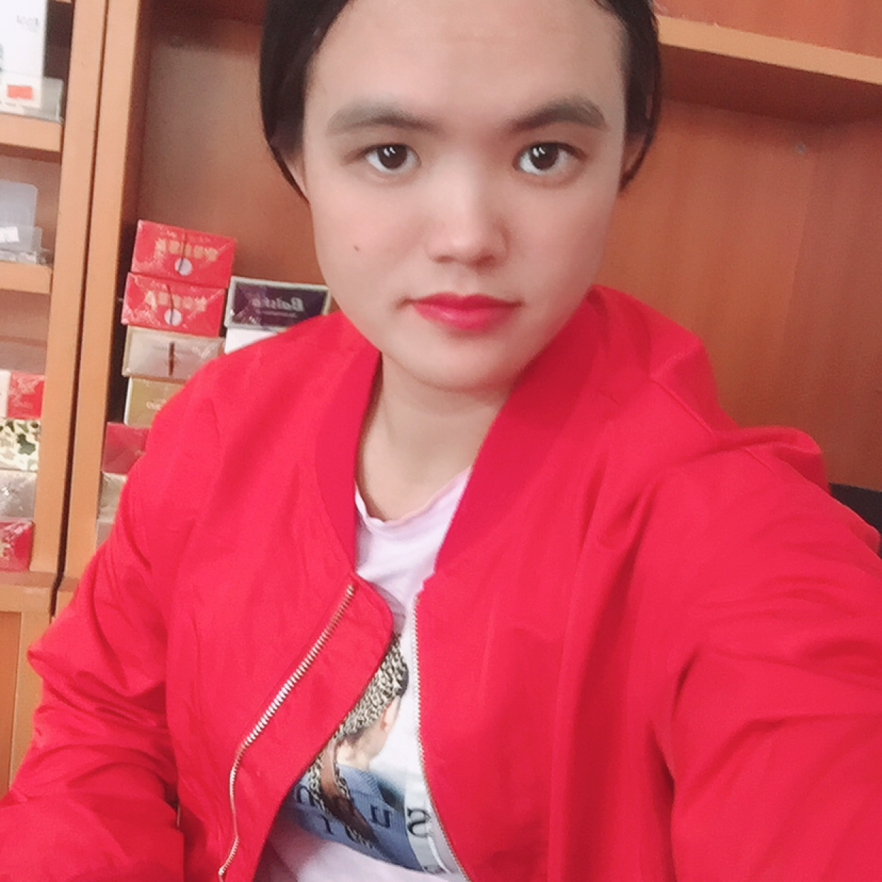 香烟与沉静的照片