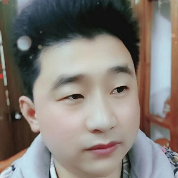 痞痞哒哒的照片