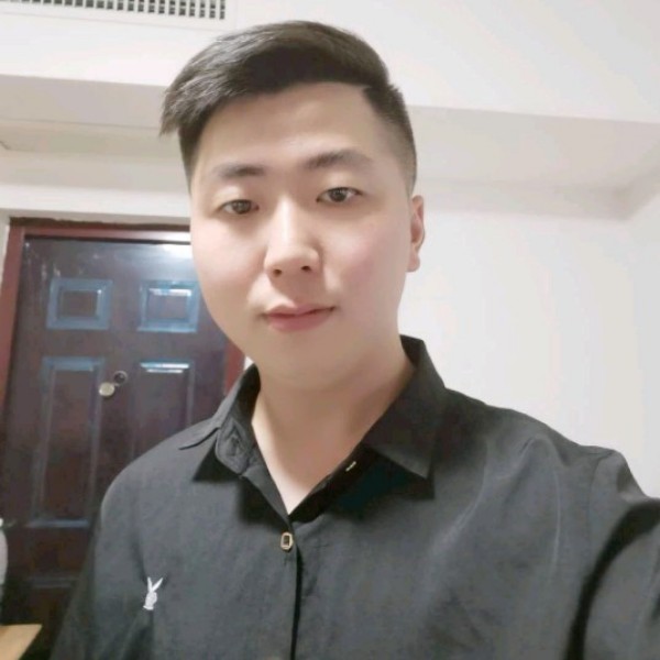 钓鱼的猫的照片