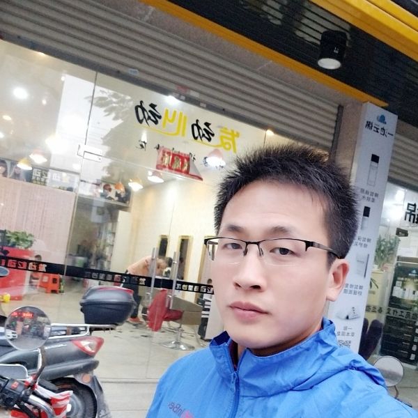 阿荣87的照片