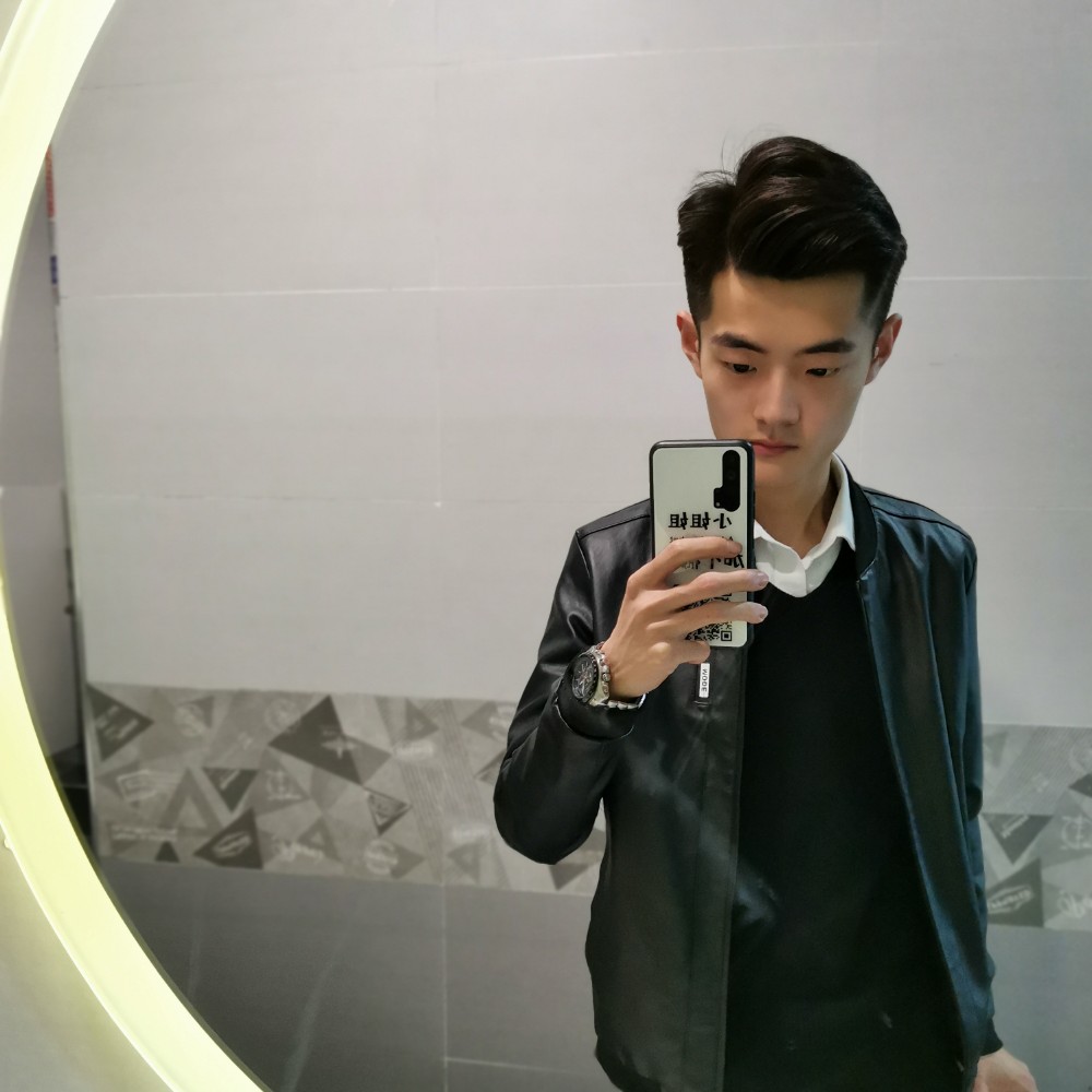 平凡，，的照片