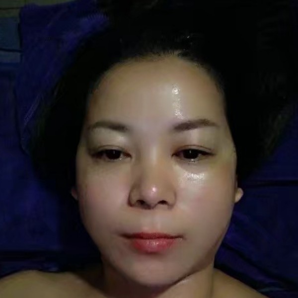 蜗牛爱帅气的照片