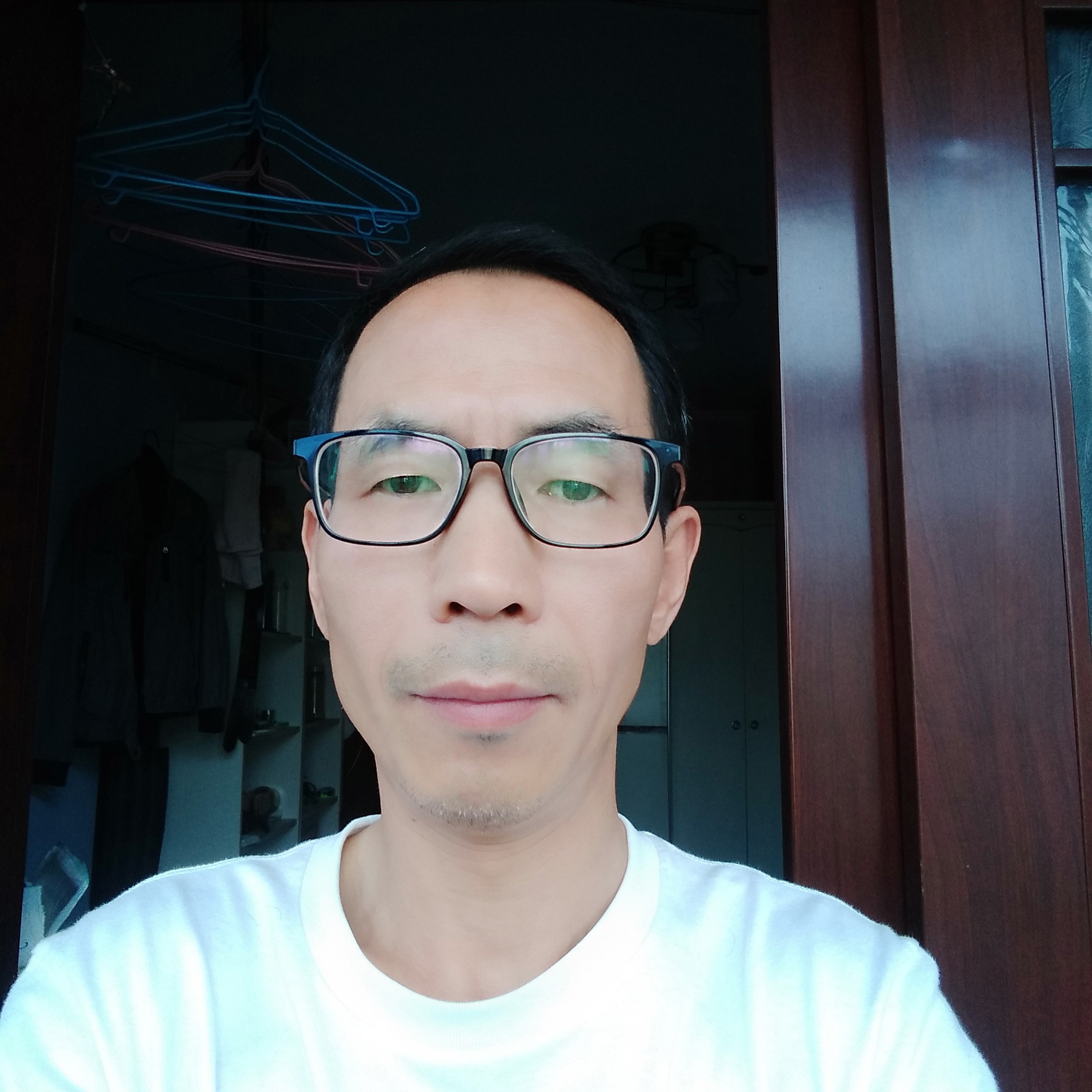 河马方文艺的照片