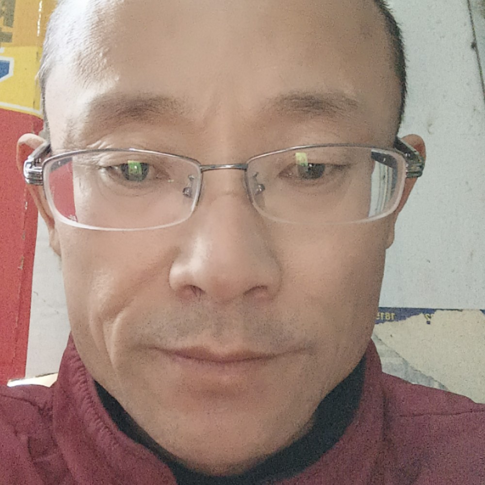 黑猫扯欣慰的照片