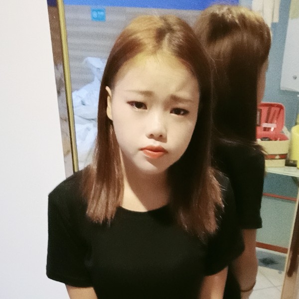 青栀改变翩飞的照片