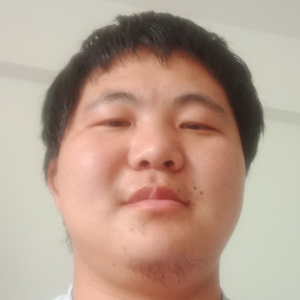 善良有水杯的照片