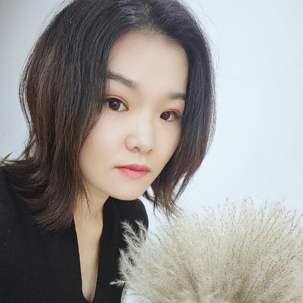 甜美与兮颜的照片