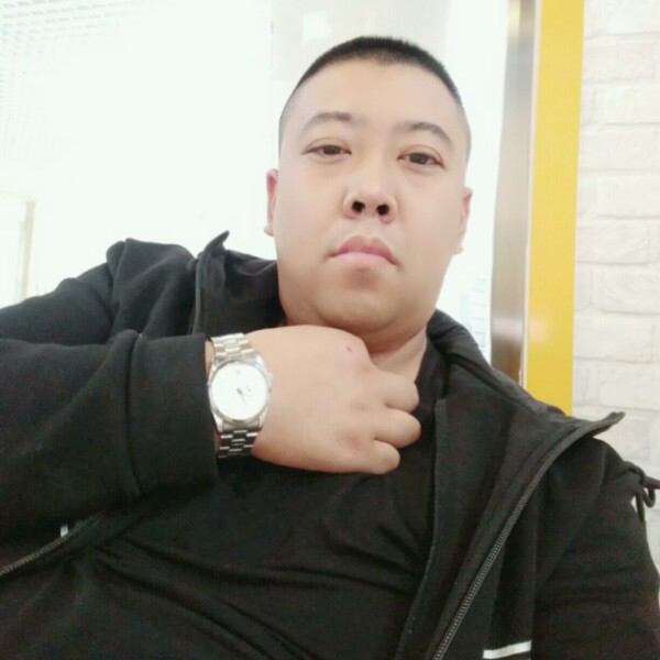 不解的小兔子的照片