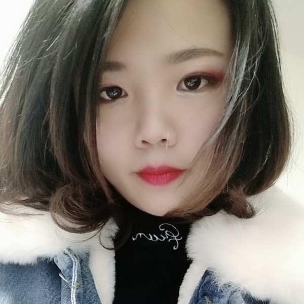 霸气的陈小妞的照片