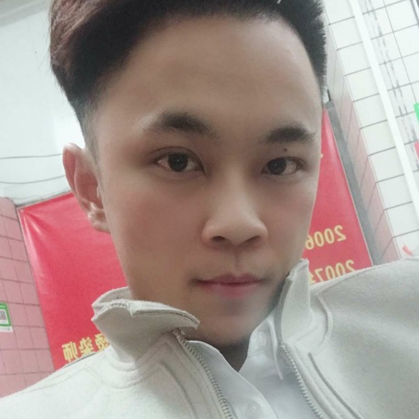 Koggh的照片