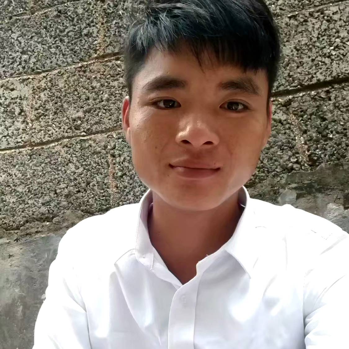笑靥方缥缈的照片