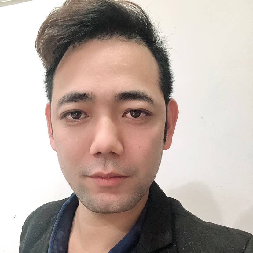 蜻蜓改变现实的照片