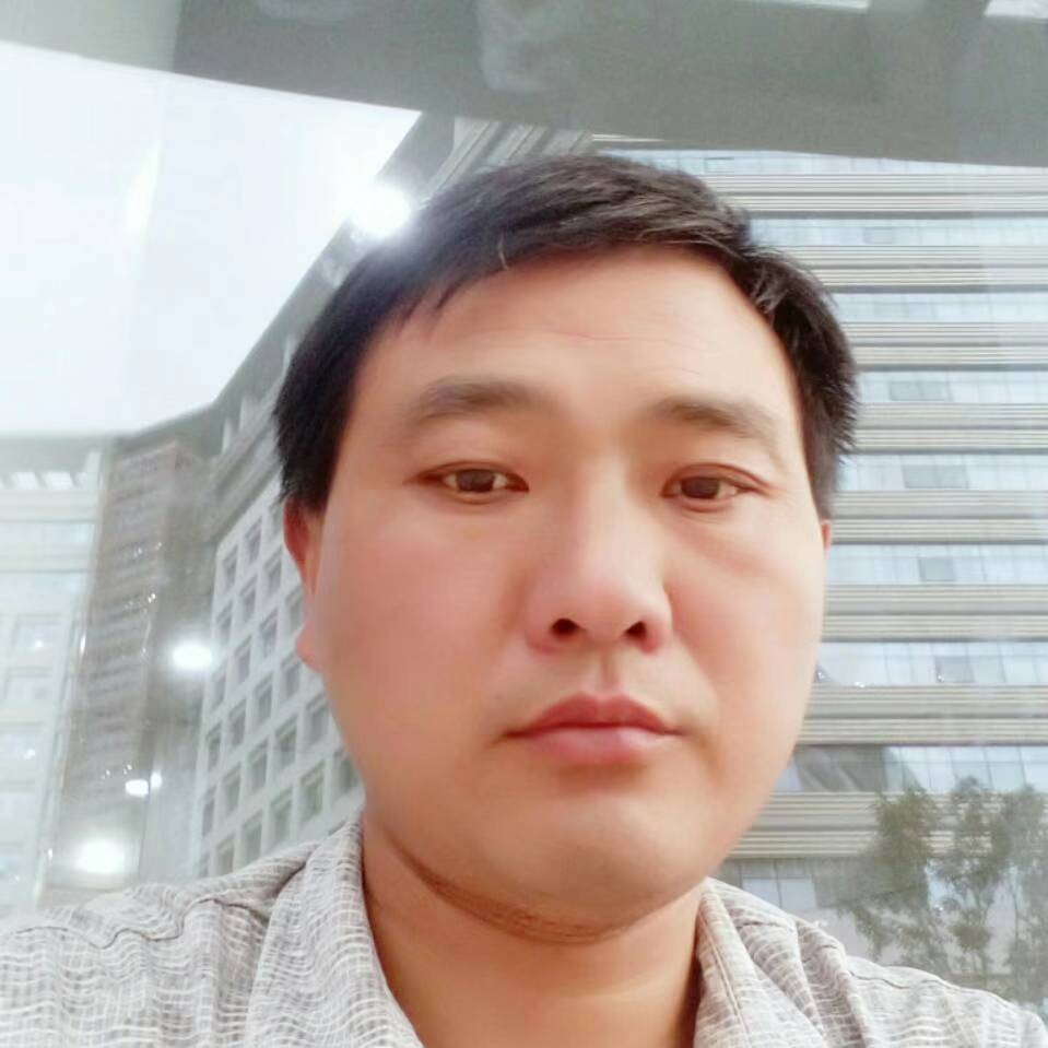 耍酷改变爆米花的照片