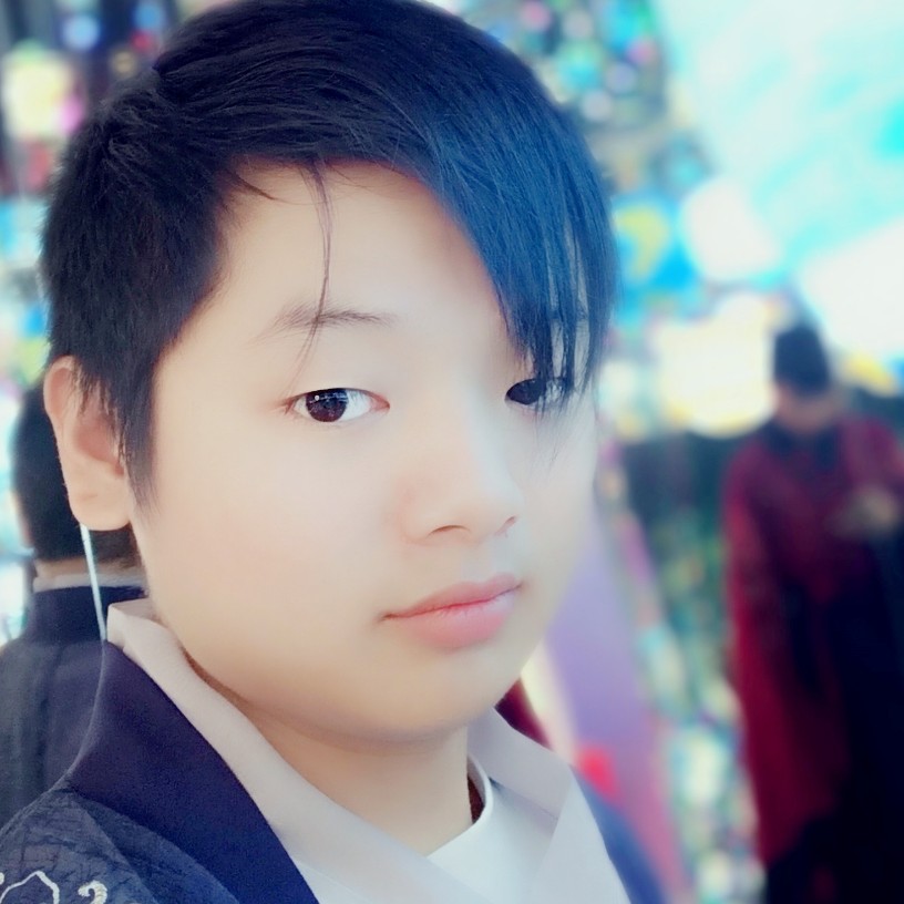 伍思恩的照片