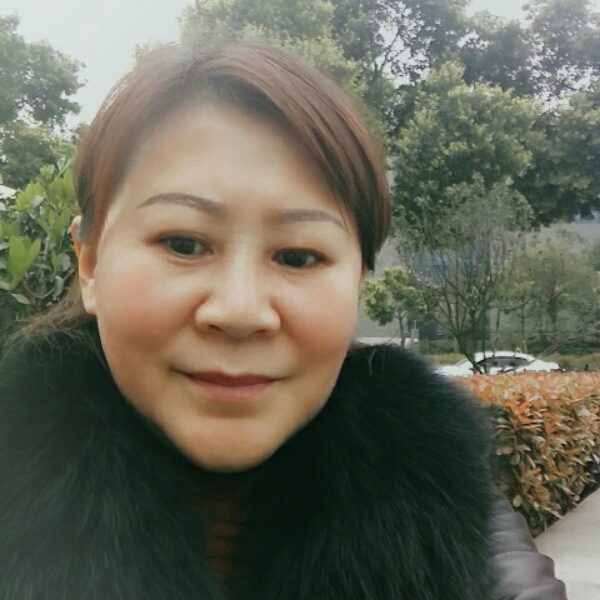 蔓霖的照片