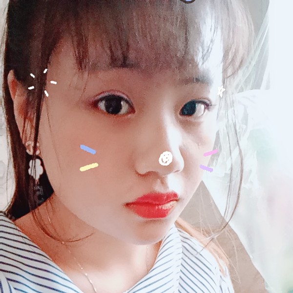 快乐的小猴子的照片