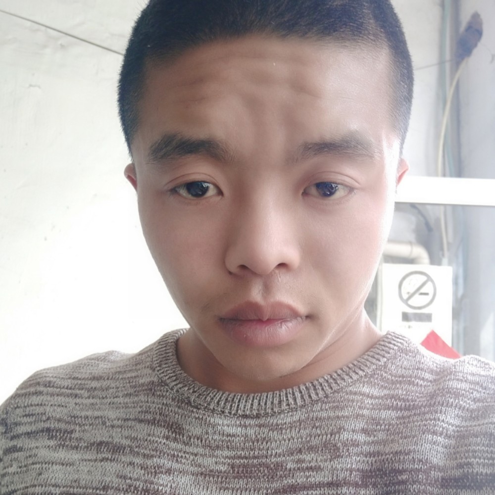 星雨用暧昧的照片