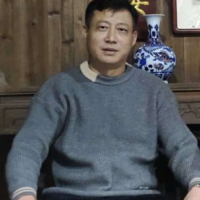 手指香烟的照片