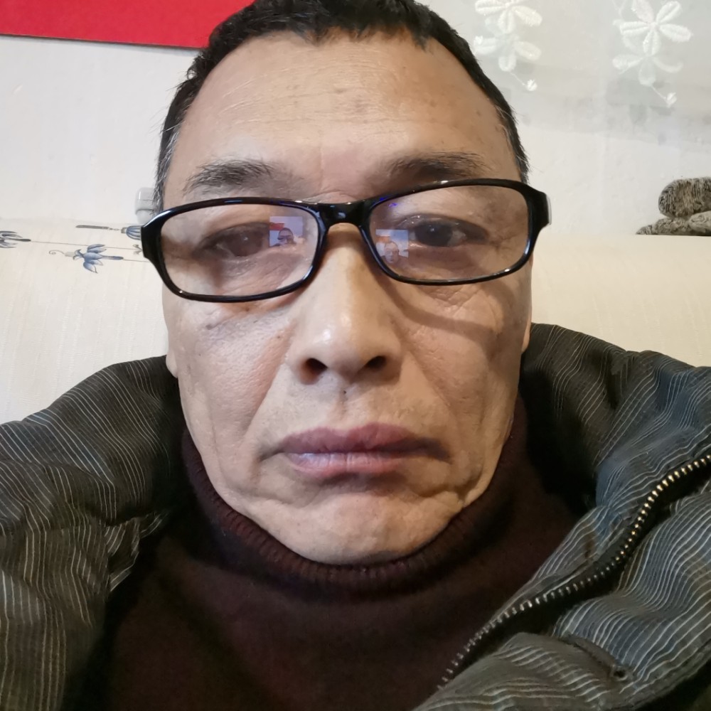 杨维治的照片