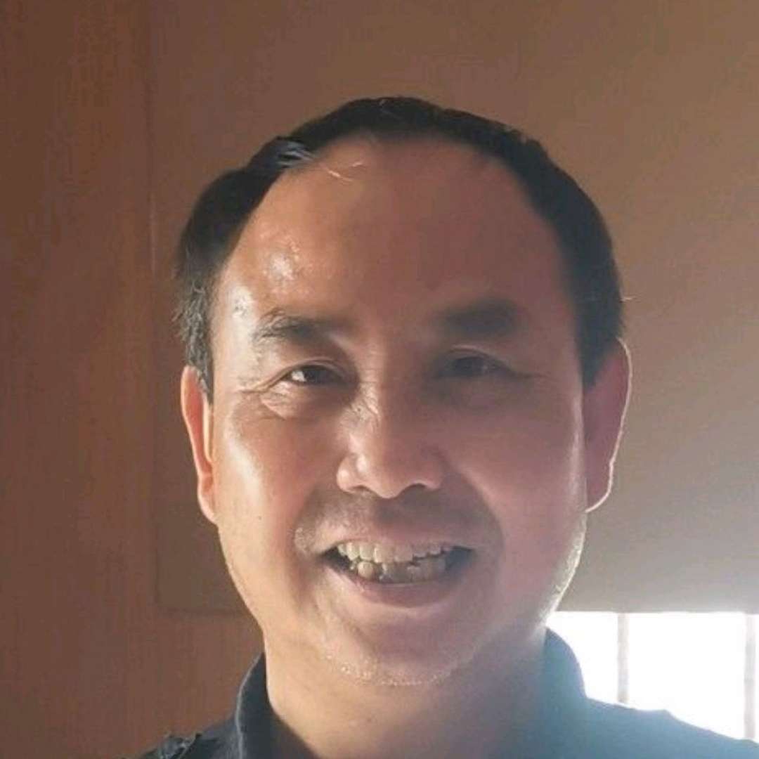 花痴放弃玉米的照片