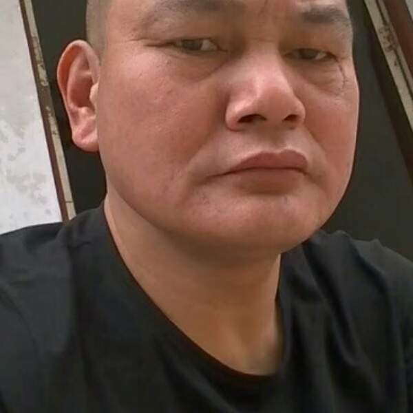 独寂凝眸百褶裙的照片