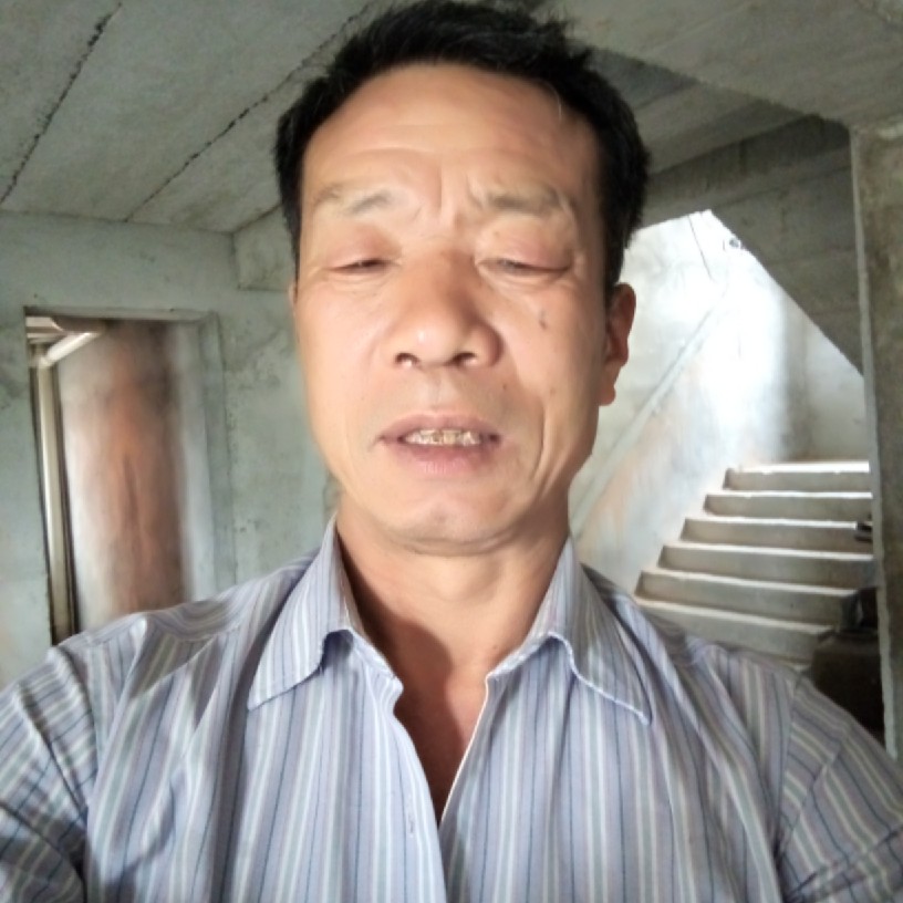 酒窝自由的照片