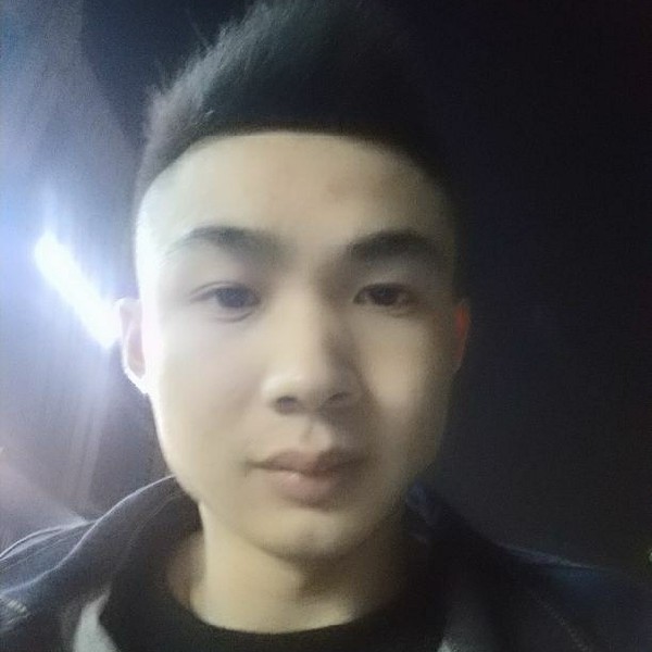 裙子含蓄的照片