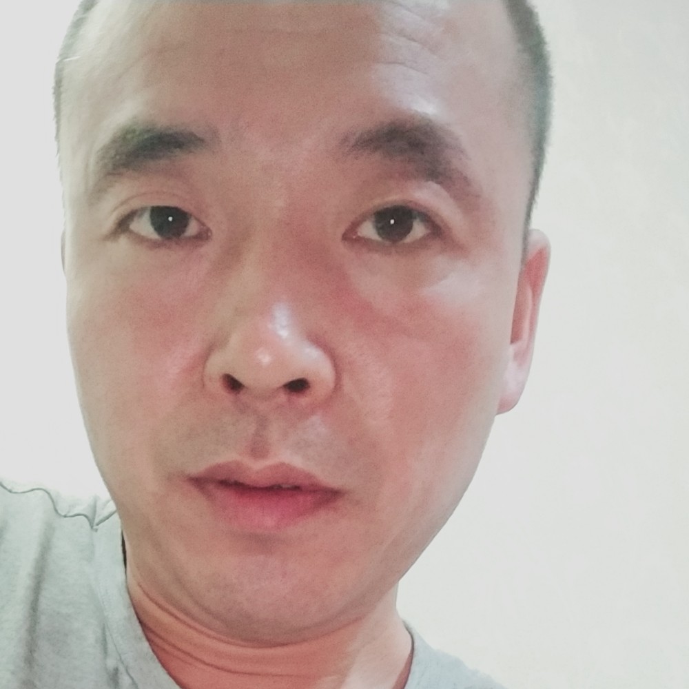 羽裳笑傻傻的照片