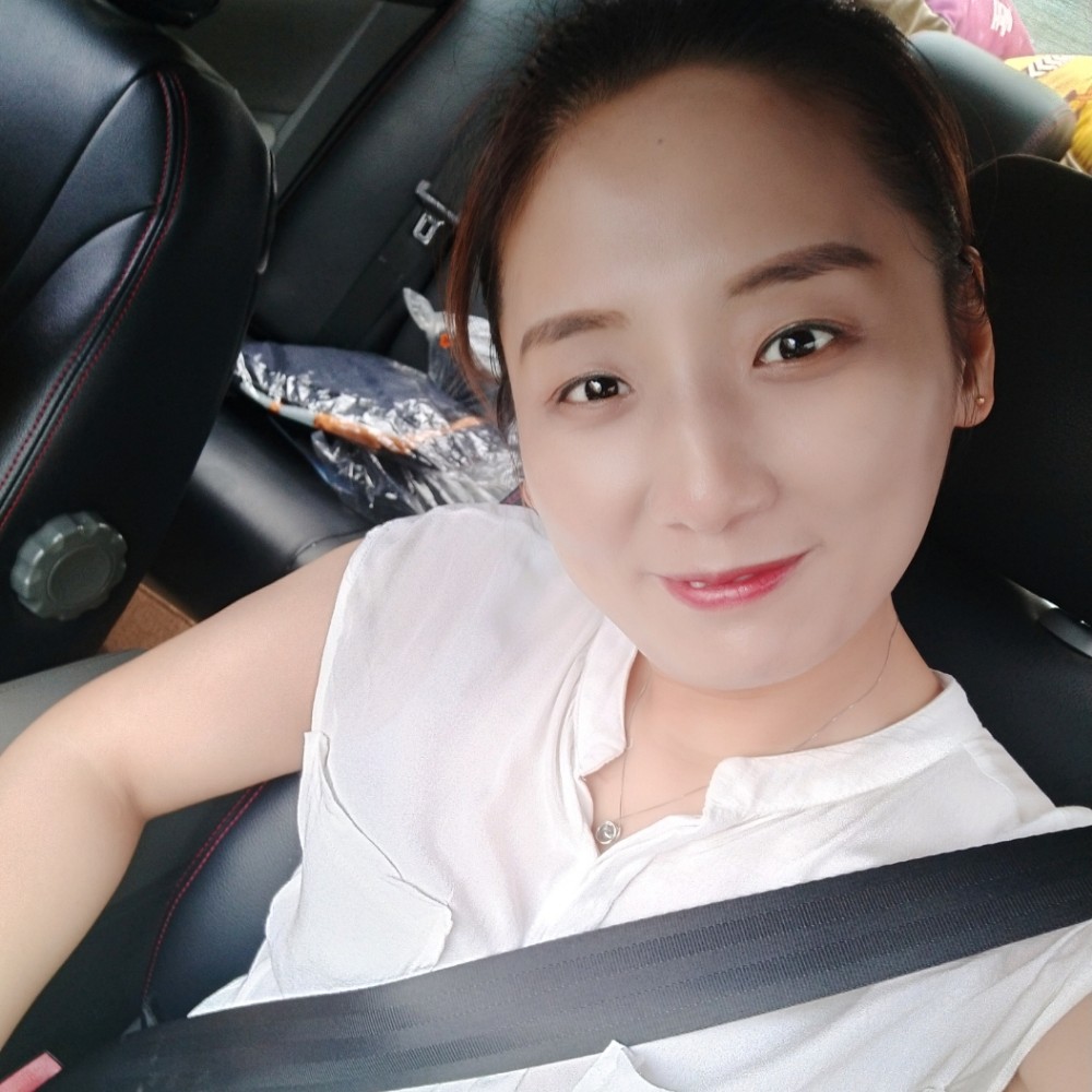 娜姿丽美的照片