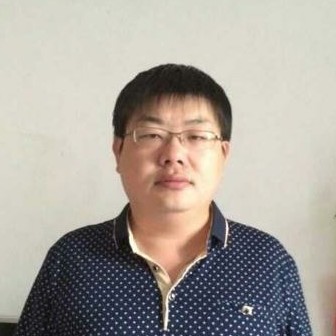 陈鵬的照片