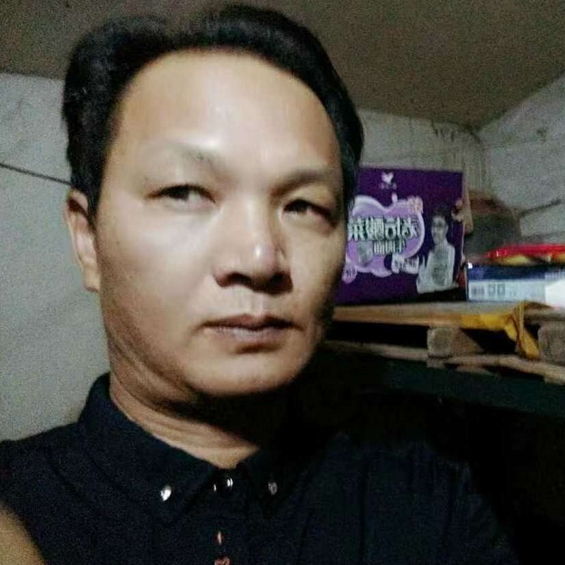 初见漫步瑞雪的照片