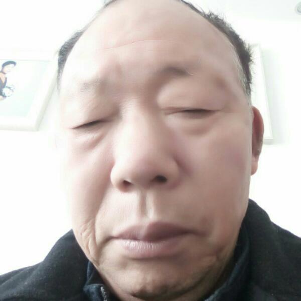 大胆灯泡的照片