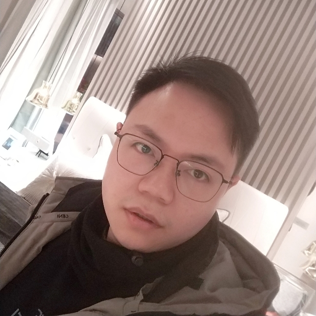 云上龙龙的照片